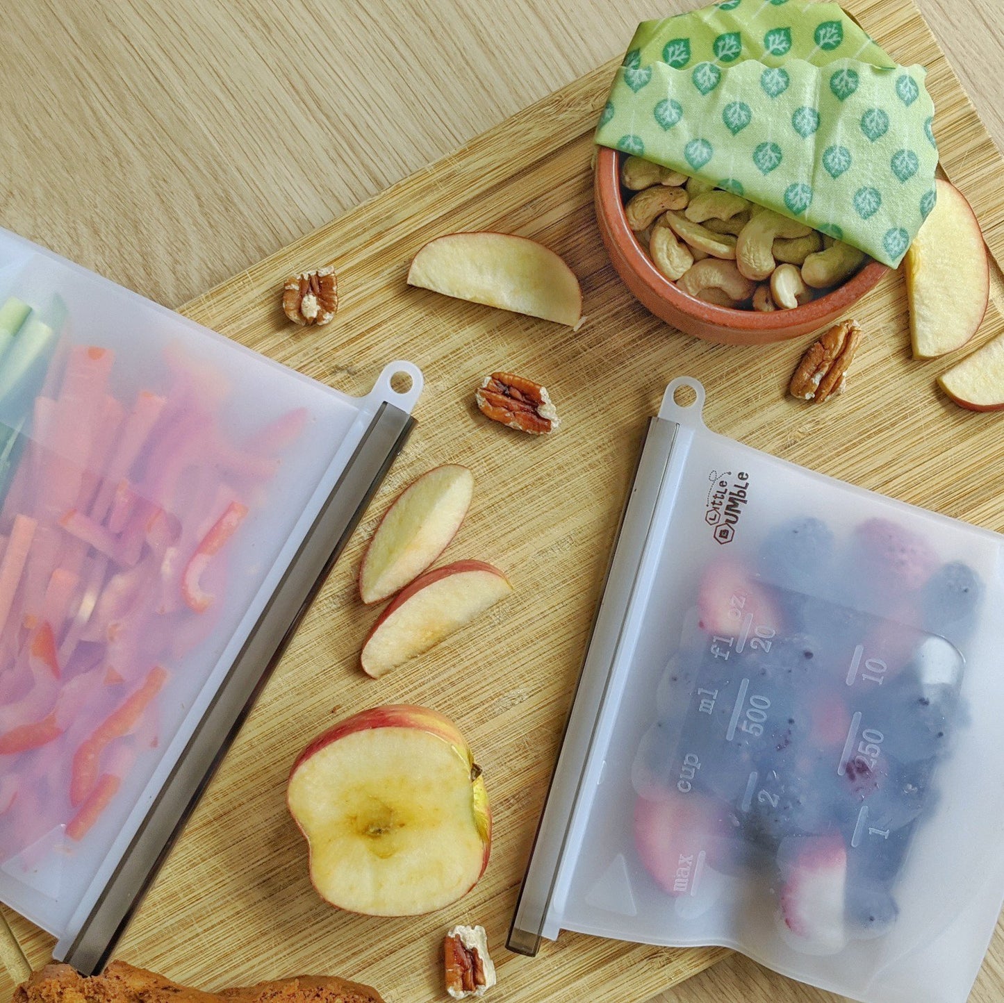 Reusable Silicone Food Pouch - Medium 1000ml - Little Bumble Reusable Food Wraps