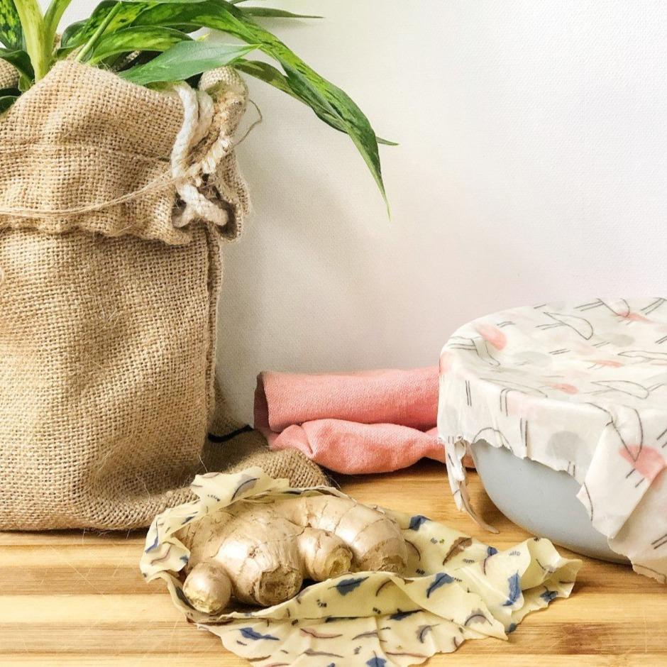 XSmall Beeswax Wrap 20x20cm - cover cut avocado, ginger, biscuits, muesli bars & small bowls - Little Bumble Food Wraps