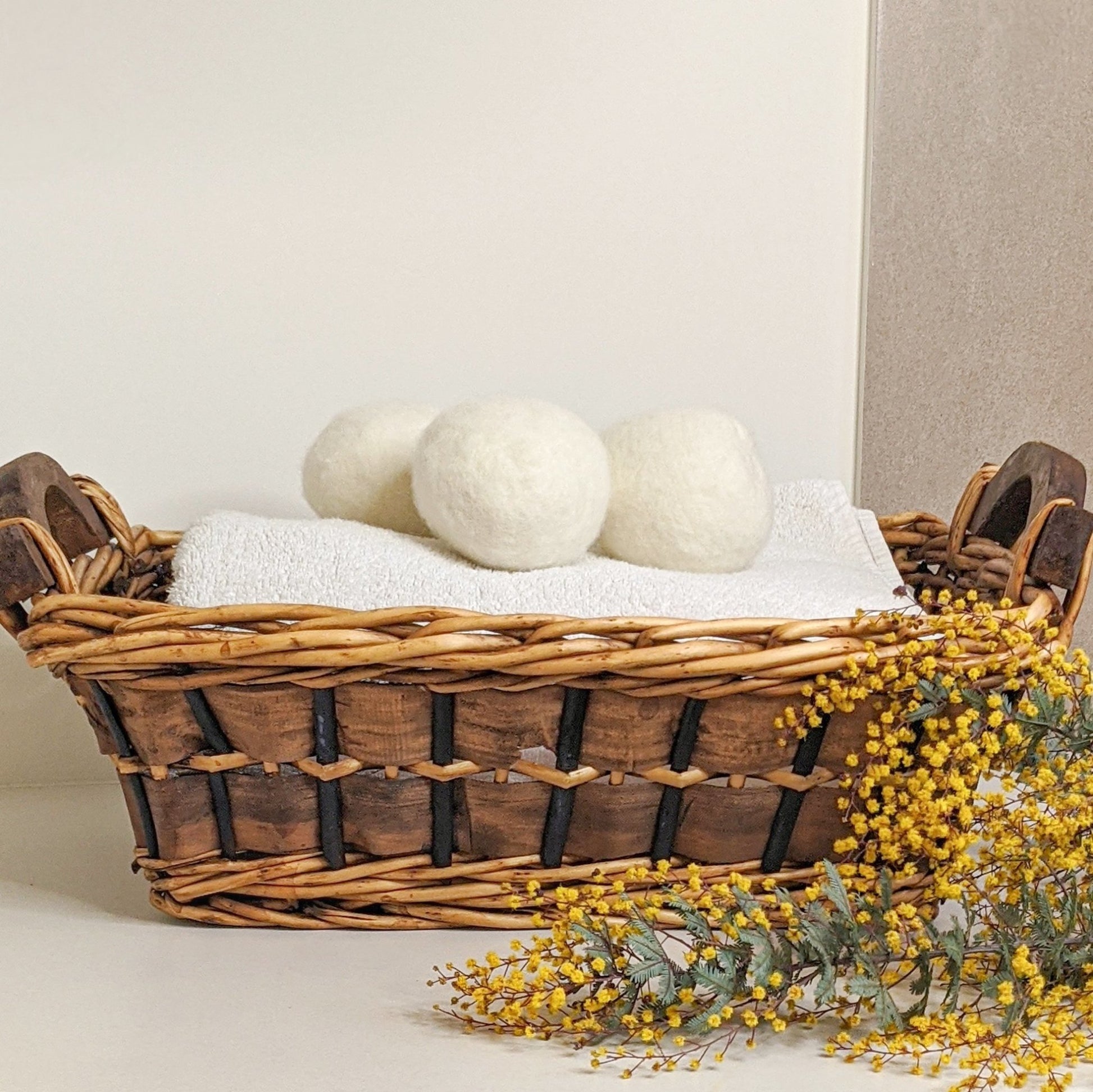 Australian Wool Dryer Balls - Little Bumble Reusable Food Wraps